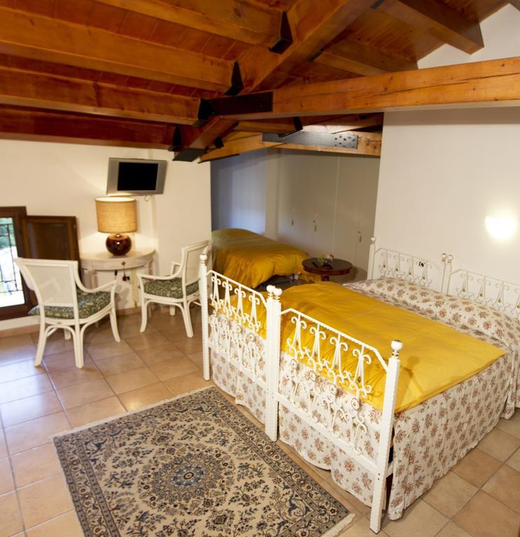 Villa Scalabrini Crespano del Grappa Номер фото